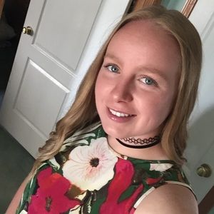 Meet your Posher, Alexa-rae